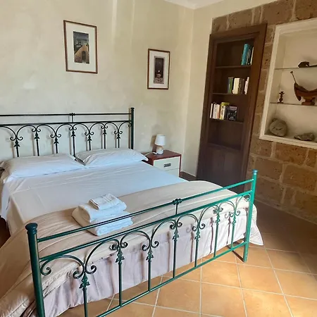 La Tenuta Del Barone * SantʼAgata deʼ Goti